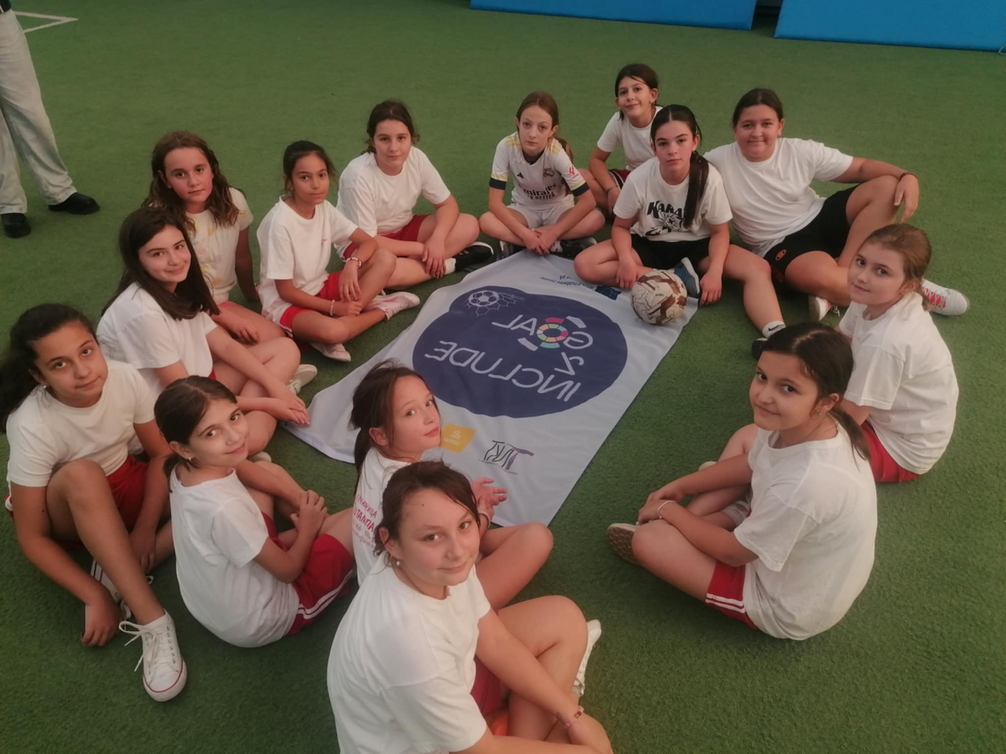 efdf453c-5742-4f92-8010-4ca6ae4e5839